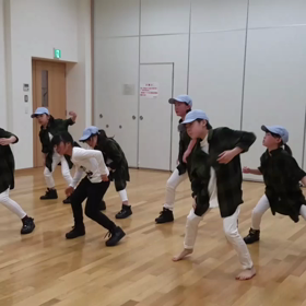 イオン南で踊りますの画像