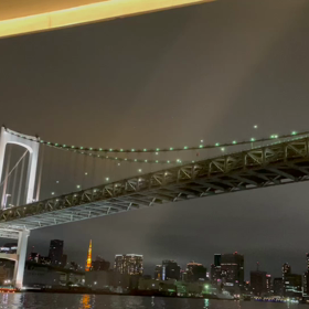 レイ�ンボーブリッジをくぐりましたの画像