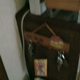 ミサイル発射の警報の画像