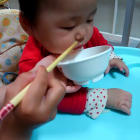 ねぇねが食べさせてくれる♪の画像