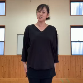 肩凝りを改善する体操①の画像