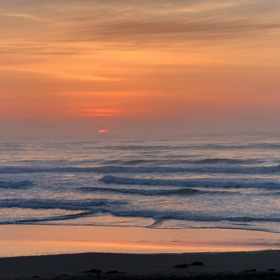 5月18日千葉北、東浪見の朝の波の画像