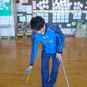 家トレ(縄跳び編)⑦ 交差跳びの画像