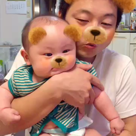 くま親子の画像