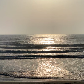 5月10日千葉北、東浪見の朝の波の画像