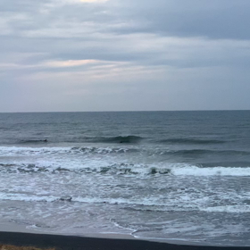 1月28日千葉北、東浪見の朝の波の画像