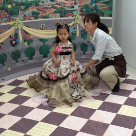 記念写真撮影中 1の画像