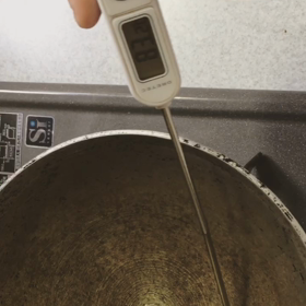 オイル仕込み中の画像