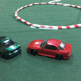 緑と赤！の画像