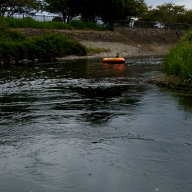 一人でもの画像