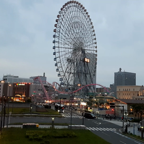 午後６時過ぎの横浜の画像