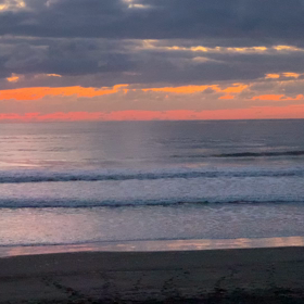 3月20日千葉北、東浪見の朝の波の画像