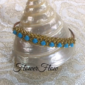 スワロフスキーのチューブブレスレット ターコイズバージョンの画像