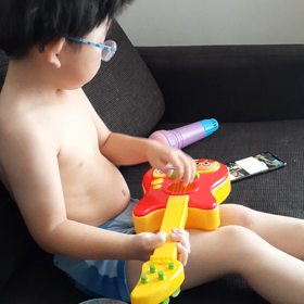 我が家のギターリストの画像