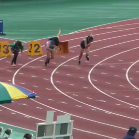 ６年女子100m予選⑦の画像