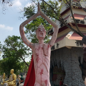【動画】タイの地獄寺 Wat Phai Rong Wua へ行く！⑨ 回る！地獄の釜の画像