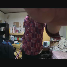 短尺ほうきで、素振りの画像