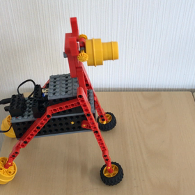 どうして？うー‥4足歩行出来ないよ〜(＞＜)の画像