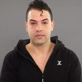 男女二つの顔の画像