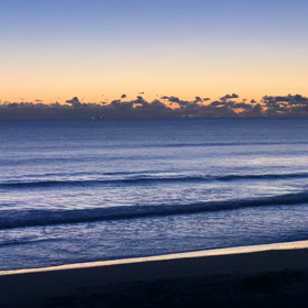 12月27日千葉北、東浪見の朝の波の画像