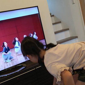 ケイナ・セイナ・ワイコ、TWICEを練習するの画像