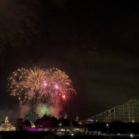 今宵はグリーンランドでの花火の画像