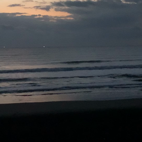 3月4日千葉北、東浪見の朝の波の画像