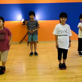 新しいスタジオ内装の画像