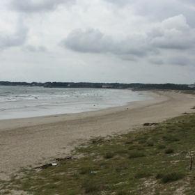 9月12日 「大人の夏休み」伊勢国府の浜の波の画像