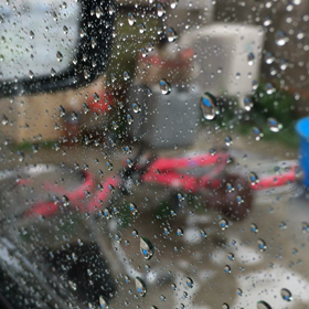突然の雨カミナリの画像