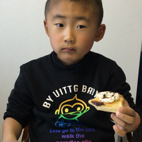 誰のマネでしょう？の画像