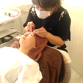 ジュニア・アイリスト　モデル施術★の画像