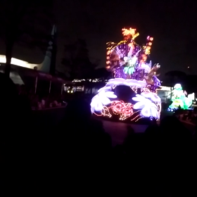 ３０日ナイトパレード①の画像