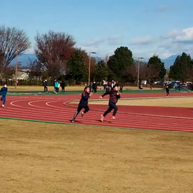 ６年女子100mアップ③の画像