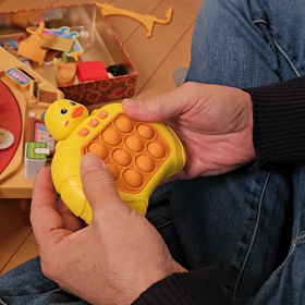 お嫁ちゃんと孫とのひとときの画像