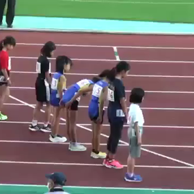 女子800m １組目①の画像
