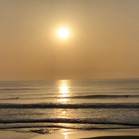 4月20日千葉北、東浪見の朝の波の画像