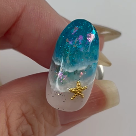 鉄板の超簡単　海ネイルの画像