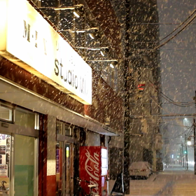 今季初の積雪の画像