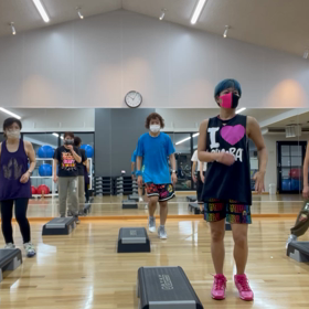 11月のZUMBA®STEPはこんな感じの画像