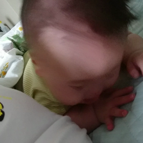 ヘッドバンギングの画像