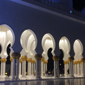 シェイクザイードモスク〜アラビアンナイト〜の画像