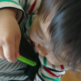 行者にんにくを食べる娘の画像