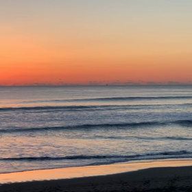 2月25日千葉北、東浪見の朝の波の画像