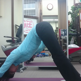 コアパワーヨガ練習動画の画像