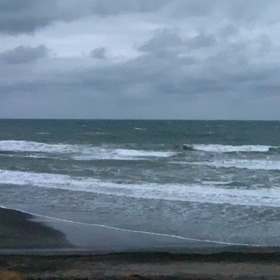 1月15日千葉北、東浪見の朝の波の画像