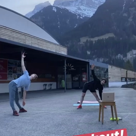 Skating SchoolのIGストーリーにランビエルコーチとデニスのワークアウトの様子がの画像