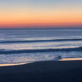 2月11日千葉北、東浪見の朝の波の画像