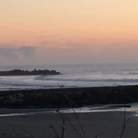 8月19日千葉北、東浪見の朝の波の画像