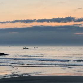 6月29日千葉北、東浪見の朝の波の画像